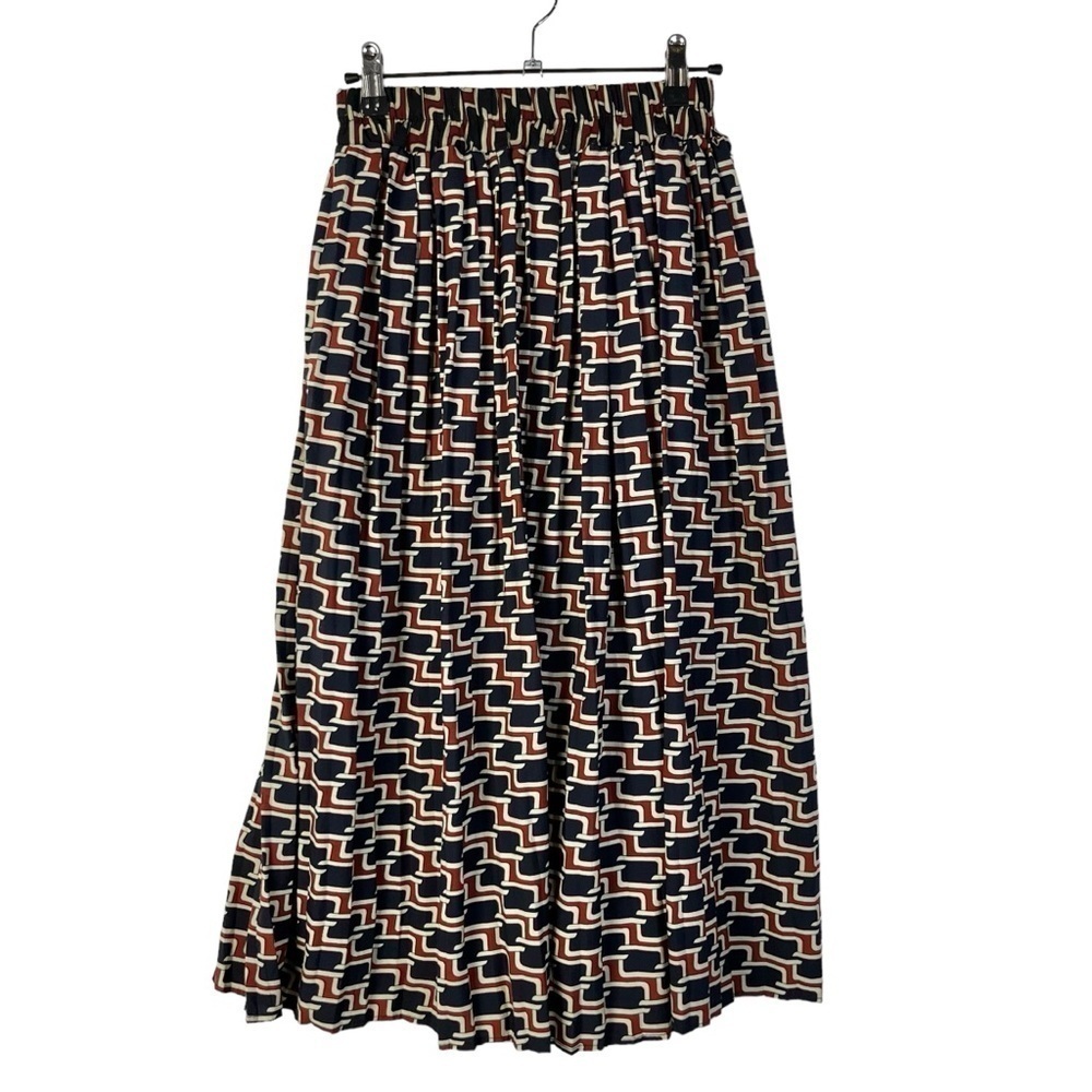 Boutique Stone Flower Navy Blue & Red Printed Maxi Skirt S